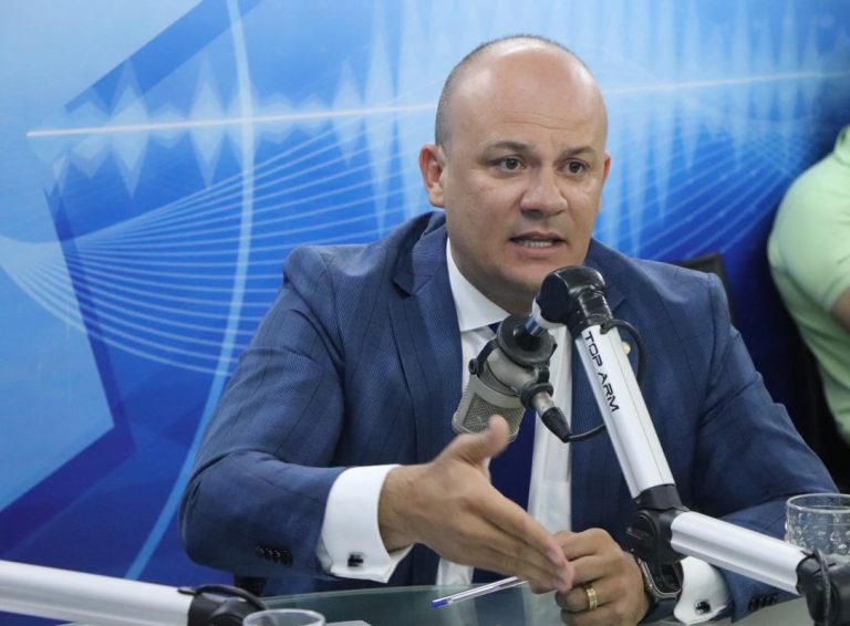 Deputado paraibano discorda de esfriamento do movimento pró-anistia na Câmara: “A gente está fazendo a nossa parte”