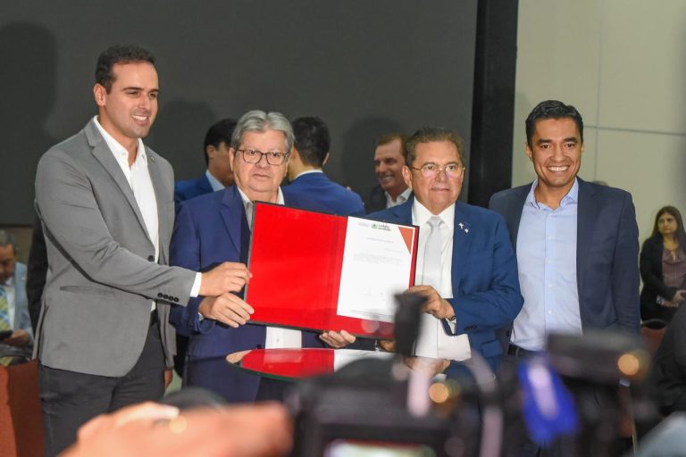 Deputados participam de evento para liberação de emendas impositivas do orçamento estadual