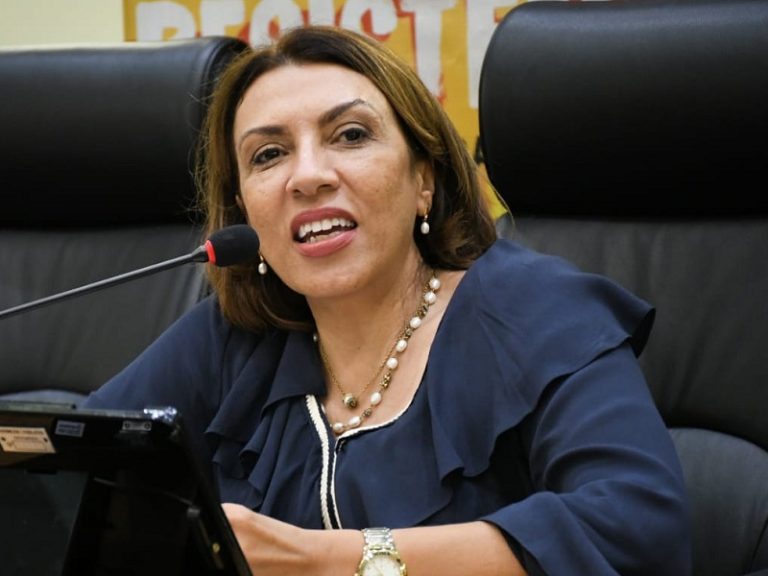 Nova presidente do PT, Cida Ramos prega partido com “protagonismo” na Paraíba