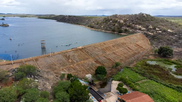 Obras da barragem de Sumé e de mais três cidades serão iniciadas até dezembro, diz secretário