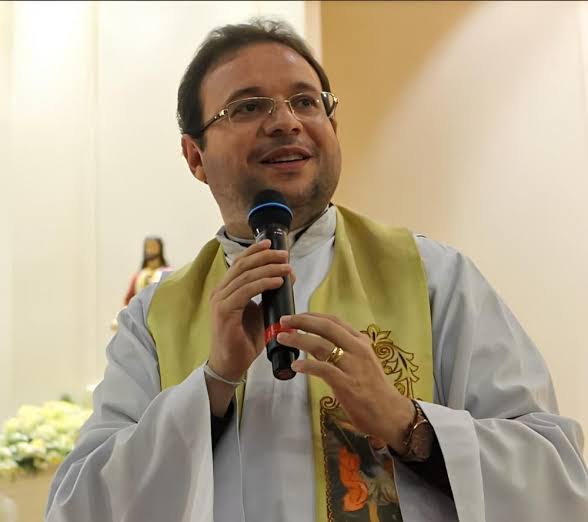 Padre Fabrício se despede do Santuário da Divina Misericórdia após seis meses de missão em Arcoverde