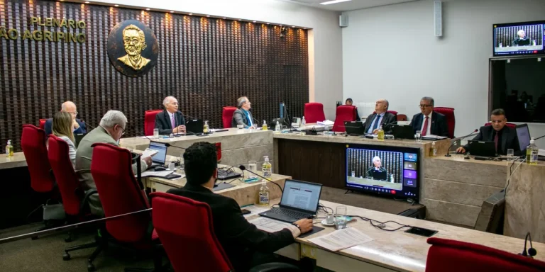 TCE-PB identifica 180 municípios que descumprem limite de contratações temporárias e propõe Pactos de Ajuste