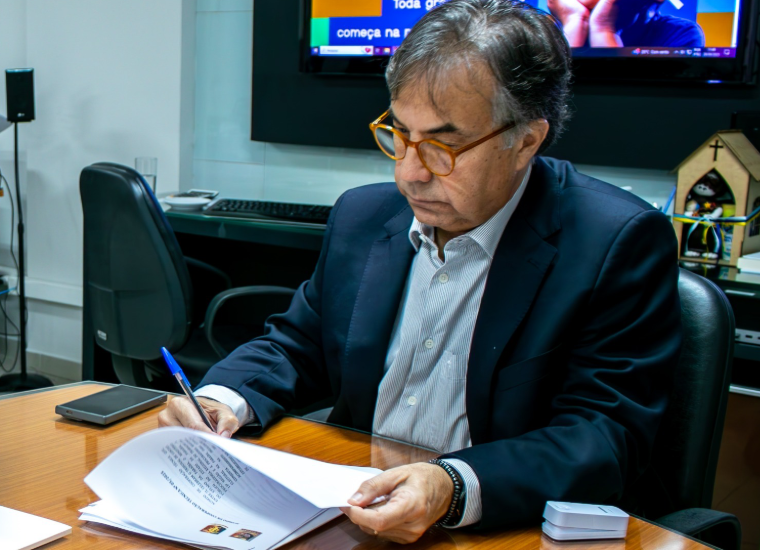 TCE-PB alerta prefeituras para reduzir contratação de temporários e realizar concursos