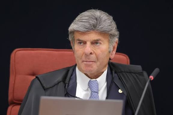 Fux decide que número de deputados por estado permanece o mesmo em 2026