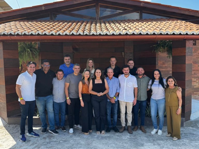 No Vale do Mamanguape, 10 prefeitos anunciam aliança com Nabor para o Senado em 2026