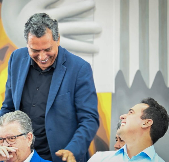 Ricardo Barbosa elogia Lucas Ribeiro e vê vice-governador com chances reais para 2026: “Tem raízes e vocação política”