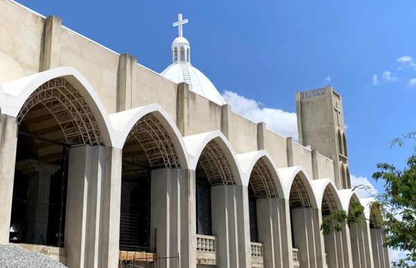 Santuário de Deus Pai Todo Poderoso é inaugurado no sertão da Paraíba com capacidade para 3 mil pessoas