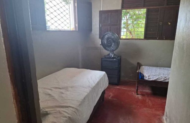 Vigilância Sanitária interdita lar de idosos por condições precárias na Paraíba