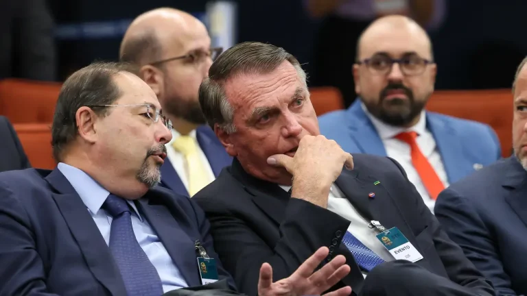 Golpe de estado: Bolsonaro sinaliza que vai tentar levar caso ao plenário do STF