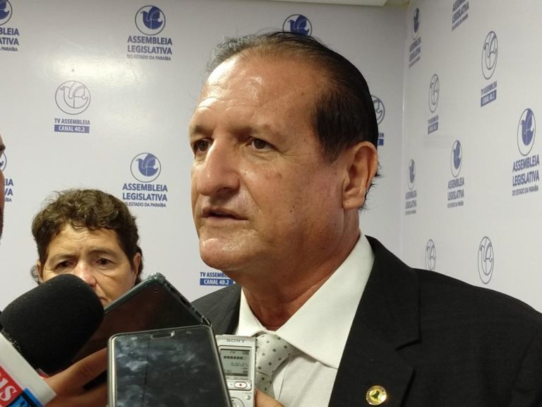 Hervázio sai em defesa de Cícero e vê motivação política em investigação: “Não se atira em árvore que não dá frutos”