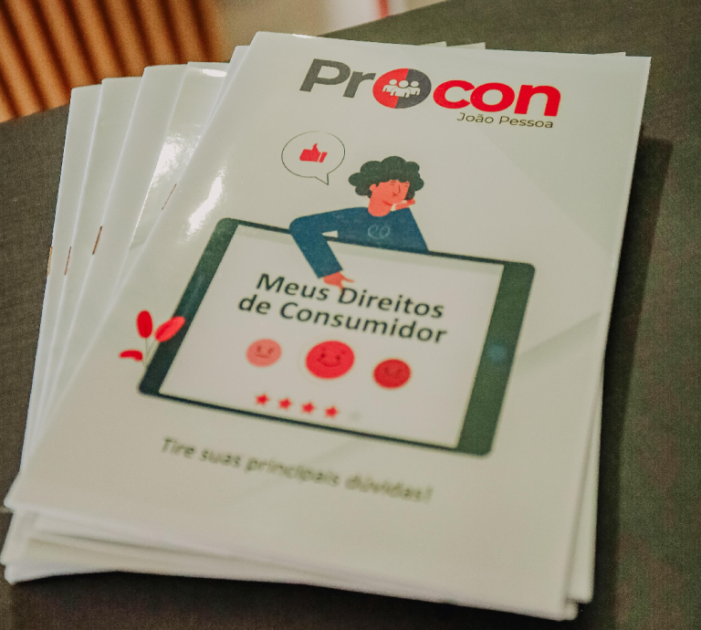 Atraso e cancelamento de voo: Procon-JP detalha garantias como reembolso, alimentação e hospedagem