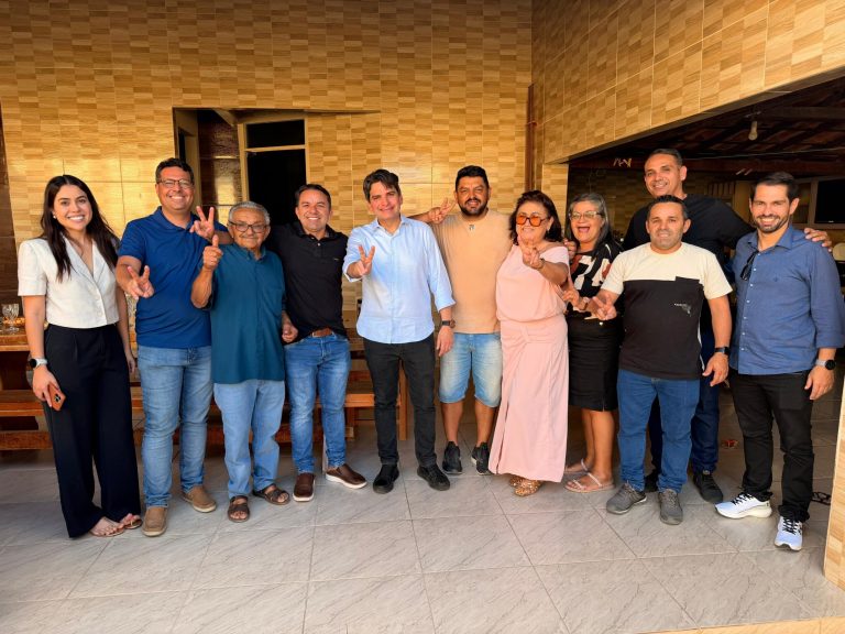 Murilo Galdino reforça alianças em Cubati e anuncia indicação de ônibus para estudantes em 2026