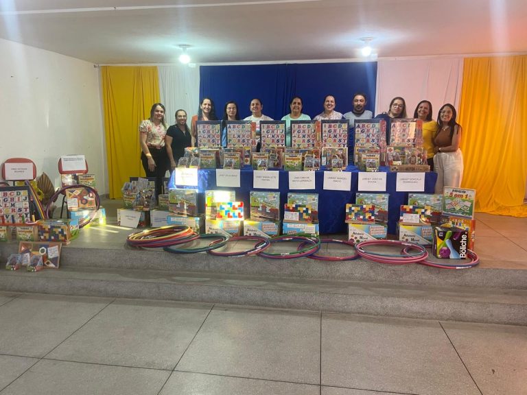 Educação de Sumé celebra o Dia do Diretor com reunião produtiva e momentos de reconhecimento