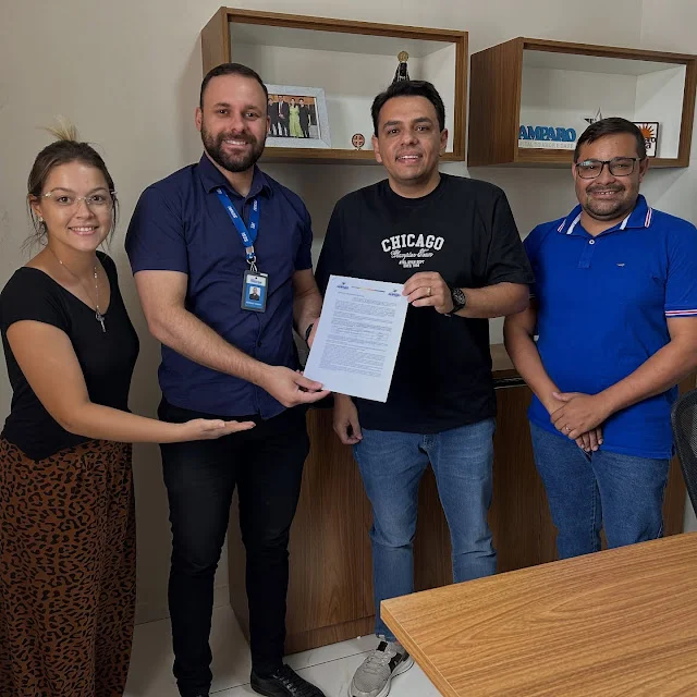 Prefeito de Amparo assina Ordem de Serviço para novo curso profissionalizante em parceria com SENAI e SEBRAE
