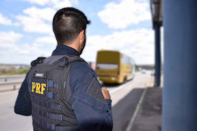 Moto com sinais de adulteração é apreendida pela PRF após tentativa de fuga em Santa Rita