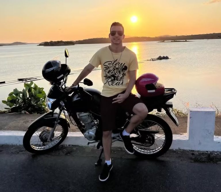 Padrinho relata choque ao saber da morte de noivo em acidente no dia do casamento: “Fiquei sem acreditar, logo hoje!”