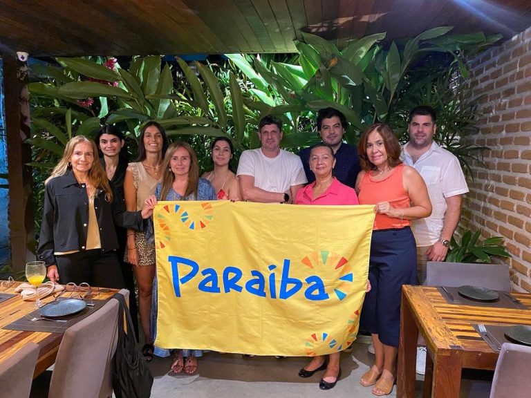 Agentes de Viagens argentinos chegam à Paraíba para conhecer atrativos turísticos do estado