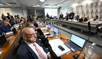 CCJ do Senado aprova PL da Dosimetria e texto vai ao plenário