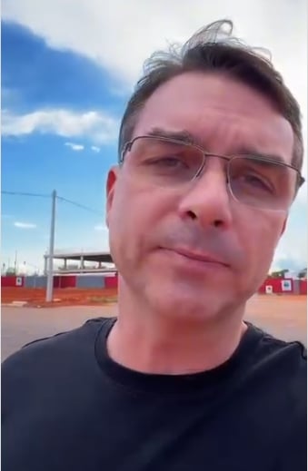 Flavio Bolsonaro: Realidade, especulação ou apenas isca política!