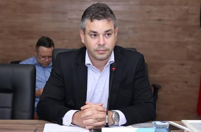 Projeto do prefeito de Cabedelo aprovado na Câmara levanta questionamentos sobre perda de direitos da classe médica