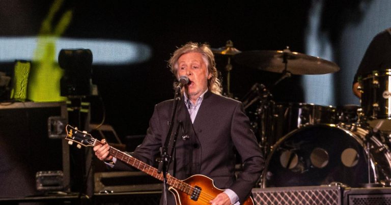 Höfner, fabricante do baixo de Paul McCartney, entra com pedido de falência: ‘Muito triste’