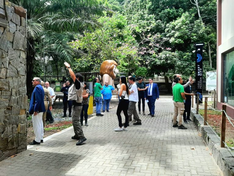 Vereadores visitam Bica e Semam esclarece protocolos de segurança