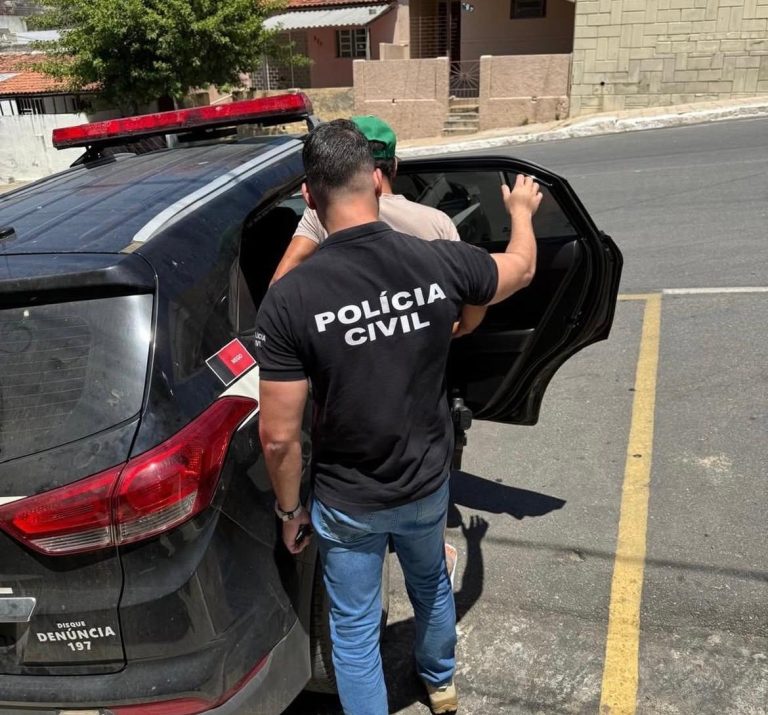 Polícia Civil prende suspeito por descumprimento de medida protetiva em Sumé