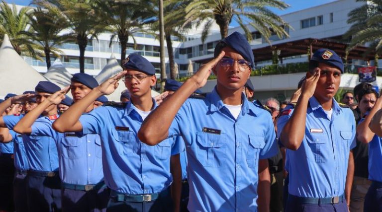 Colégio da Polícia Militar abre mais 411 vagas para o ano letivo de 2026