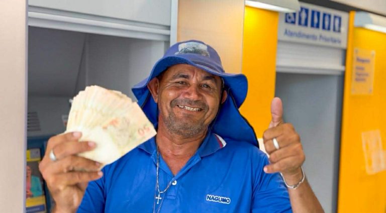 Prefeitura de Serra Branca efetiva pagamento dos servidores ativos e aposentados nesta sexta-feira (30)