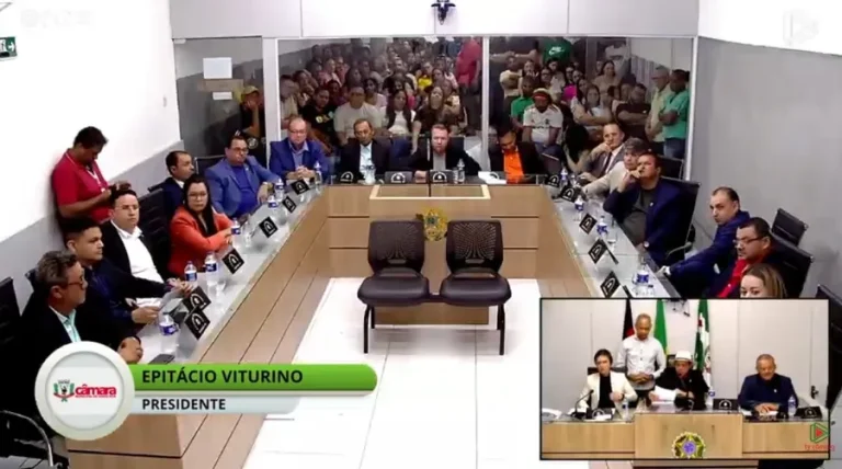 Após polêmica, Câmara de Santa Rita revoga regra que permitia vereador preso participar de sessão