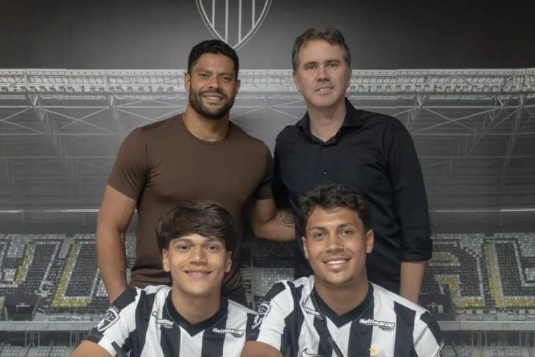 Filhos de Hulk assinam contrato com o Atlético-MG