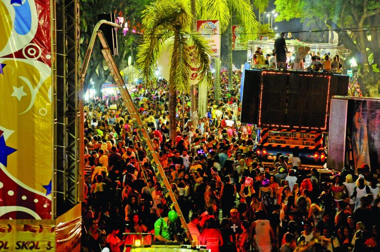 Interessados têm até esta sexta-feira para solicitar permissão de instalação de camarotes da Via Folia, em JP