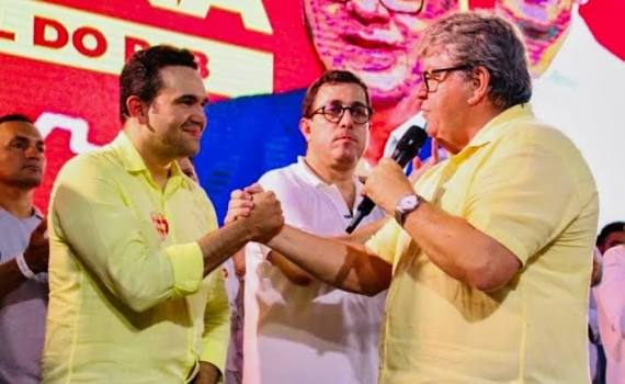 Doutor Jhony comunica desfiliação do PSB e deixa expectativa sobre futuro partidário