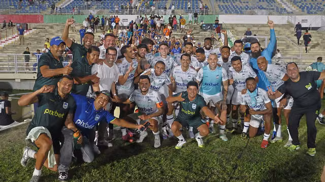 Com gol de Victor Ferraz, Serra Branca vence o Atlético-PB e assume a liderança do Paraibano
