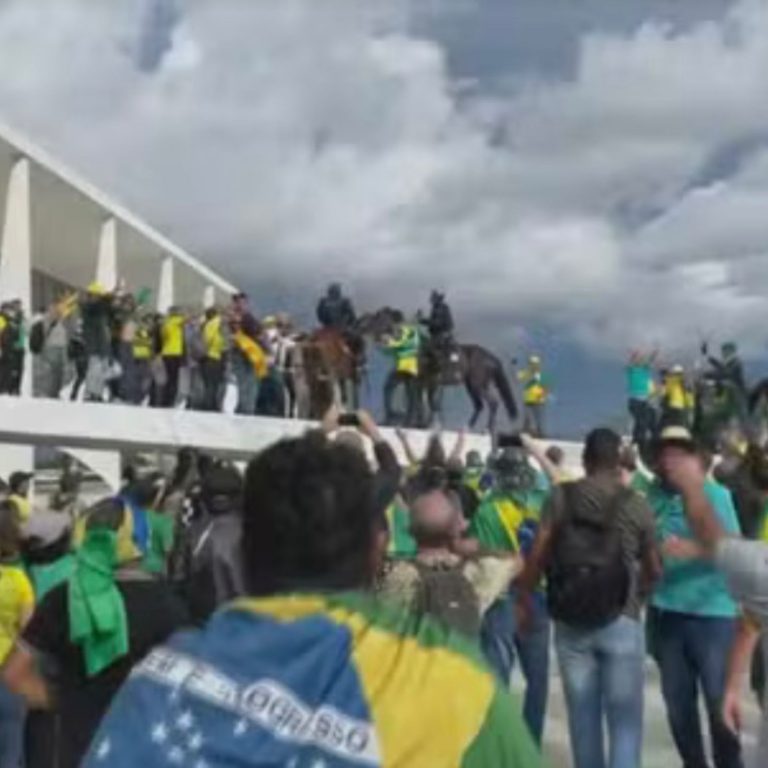 8 de janeiro, três anos: saiba em que ponto está proposta que reduz pena para atos golpistas e os próximos passos