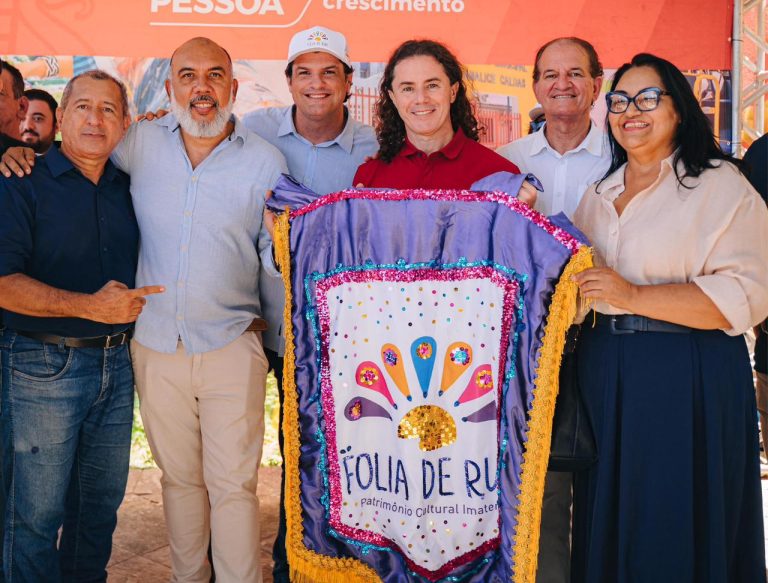 Folia de Rua recebe apoio do senado Veneziano Vital do Rêgo, do prefeito Cícero Lucena e divulga programação parcial