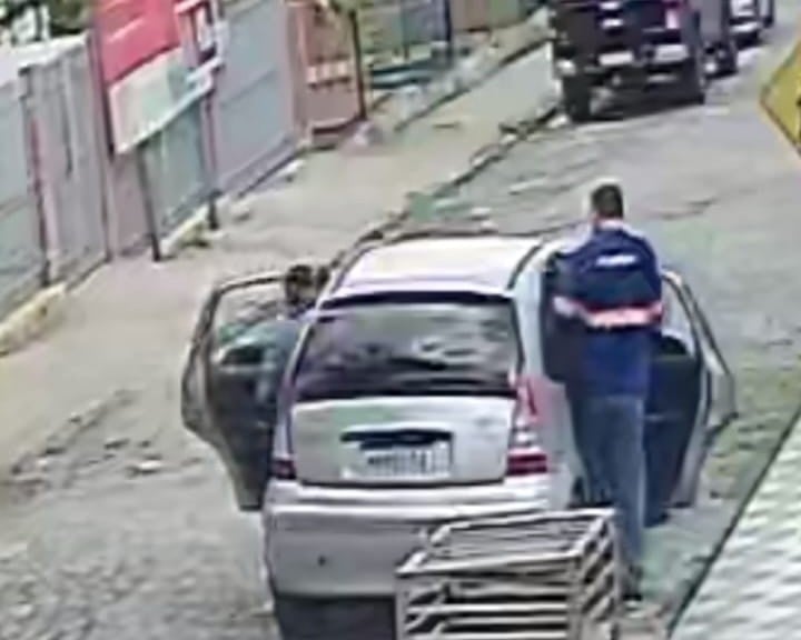 Saúde de JP alerta sobre dupla de falsos agentes de saúde cometendo assaltos a moradores na Capital