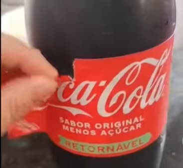 Turistas denunciam venda de refrigerante possivelmente falso, Litoral Norte da Paraíba