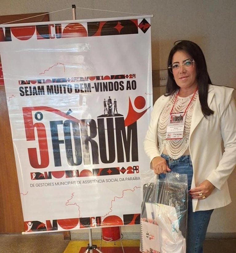 Secretária de Assistência Social de São João do Tigre participa do 5º Fórum de Gestores Municipais da Paraíba