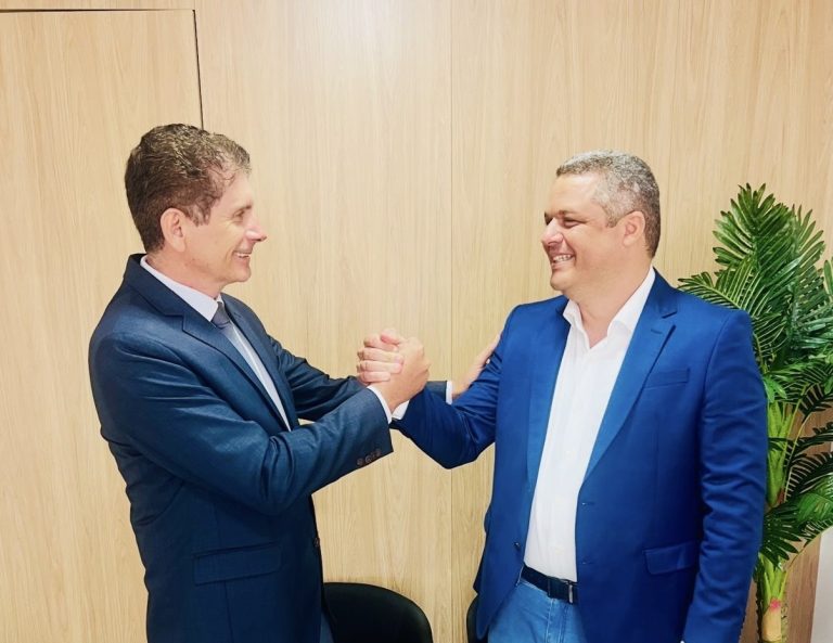 Edvaldo Neto anuncia o vereador Edglêi Ramalho como pré-candidato a vice-prefeito em Cabedelo