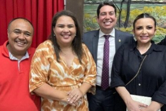 Racha: após ajudar a eleger Tacyana Leitão prefeita, Fofinho de Bayeux anuncia saída do grupo político do clã Leitão