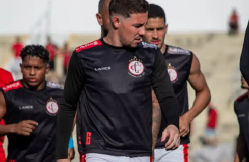 No Amigão: Campinense recebe o Serra Branca logo mais às 16h30 em duelo direto pela liderança do Paraibano