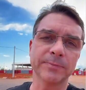 Além de Valdemar, Flávio Bolsonaro deve vir à PB em fevereiro para alinhar estratégia eleitoral