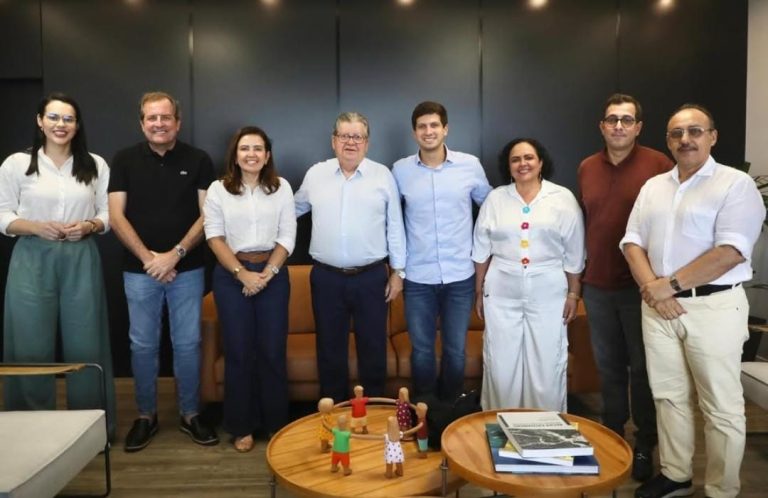 Pré-candidata na PB projeta duas vagas do PSB na Câmara em 2026