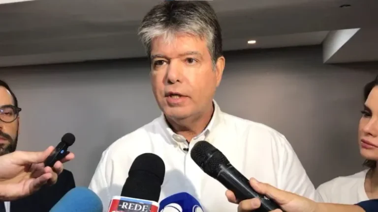 Ruy Carneiro esclarece reunião com Domiciano Cabral e diz que tratou apenas de filiação ao Podemos