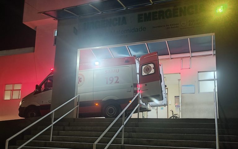 Colisão entre motos deixa duas pessoas feridas em Monteiro