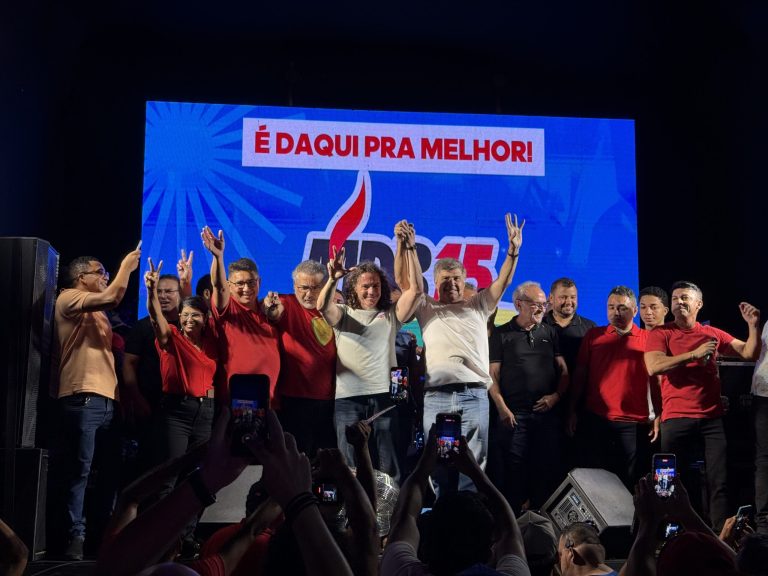 Prefeito de Mogeiro se filia ao MDB, declara apoio a Cícero Lucena e expõe insatisfação com João Azevêdo