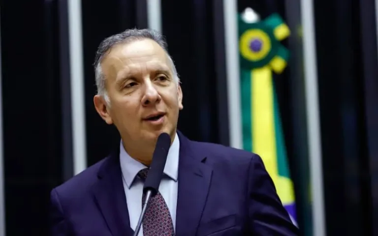 Federação União Progressista oficializa Aguinaldo Ribeiro no comando na Paraíba