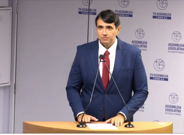 Convidado por Veneziano para concorrer ao Senado, André Gadelha diz que convite não é ‘figurativo’