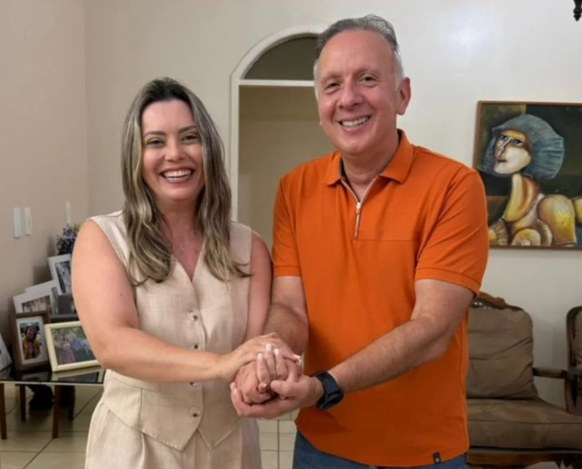 Aguinaldo Ribeiro ganha reforço com apoio da vereadora Waléria Assunção, em CG